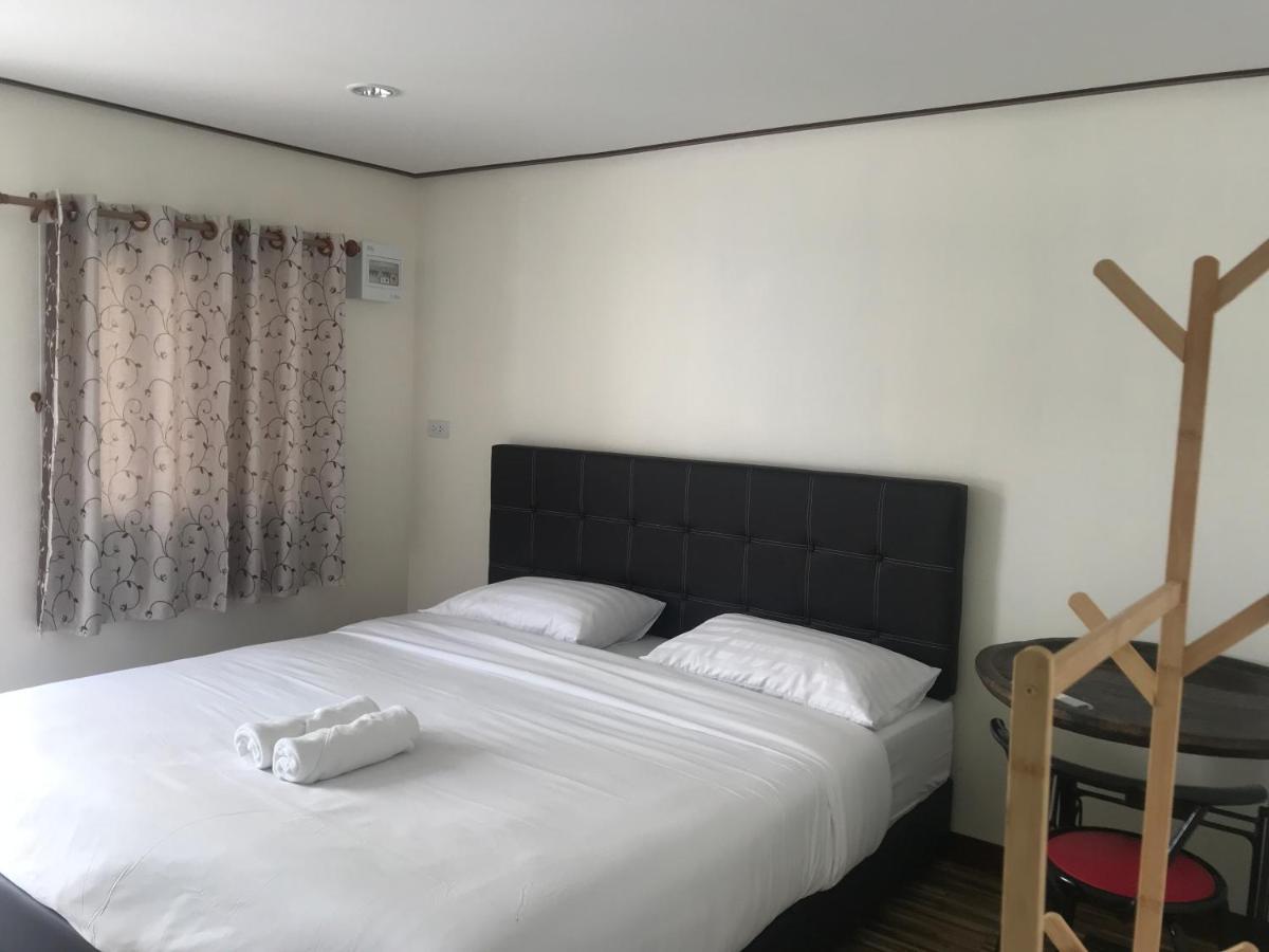 บ้านวิรา ห้องพัก Baan Wira Хон Каен Экстерьер фото